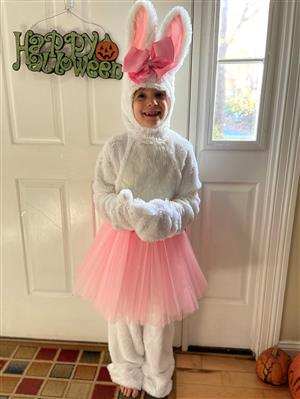Ages 6-7 Winner: Alexa as the Ballerina Bunny
